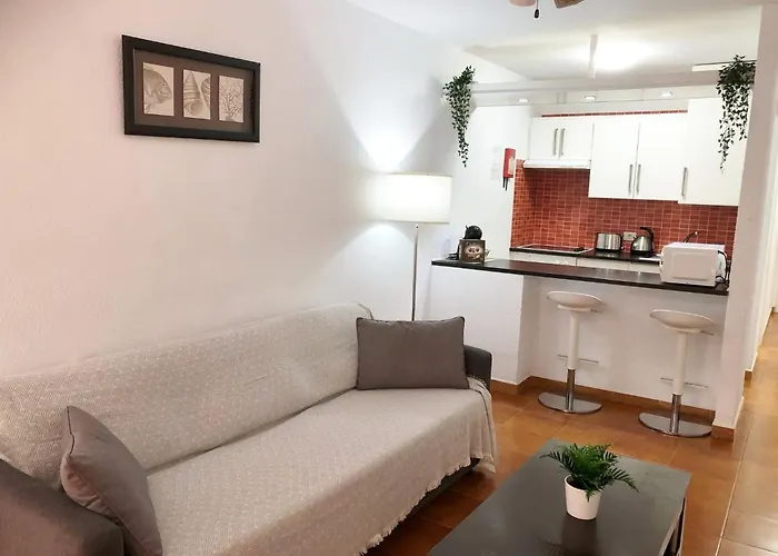 Jasmina En Garden Y Piscina Climatizada Apartamento